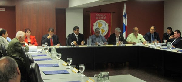 Reunión de Junta Directiva con Ex Presidentes